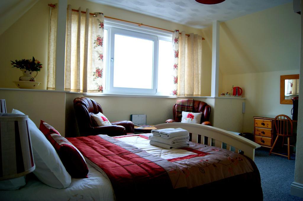 Sunset Guest House Hunstanton Habitación foto A bedroom in a typical B&B